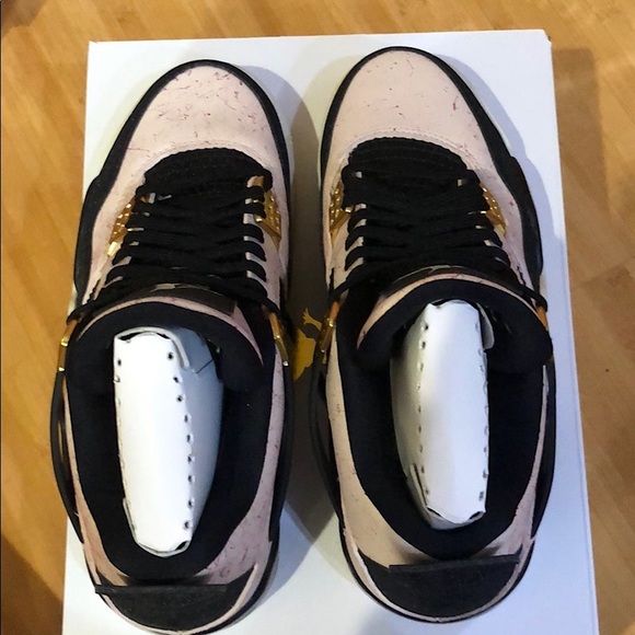 ✨Women’s Jordan 4 Retro Silt Red Splatter✨ - Picture 5 of 7